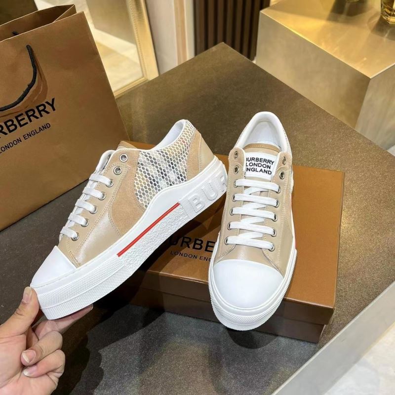 Burberry Low Shoes